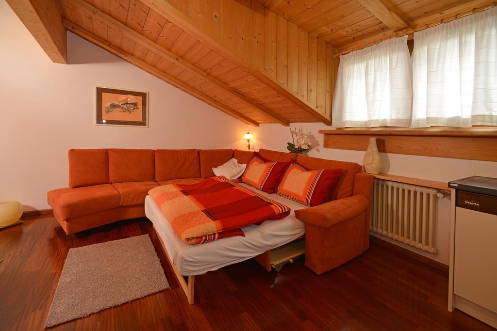 Apartments Rezia Ortisei Ruang foto