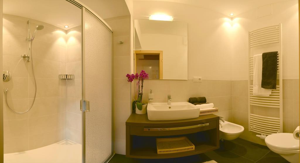 Apartments Rezia Ortisei Ruang foto